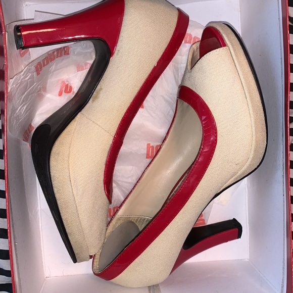 Bongo Red and Tan Heels - Picture 9 of 11